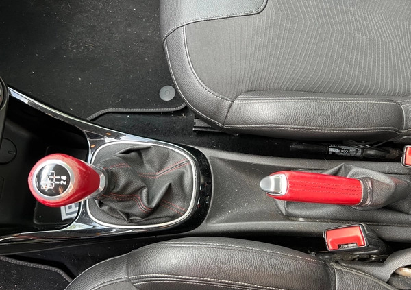 Opel Adam cena 29500 przebieg: 153333, rok produkcji 2015 z Brzeg małe 704